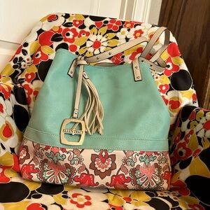 Ladies, Ellen Tracy handbag in mint green with Paisley peach detail